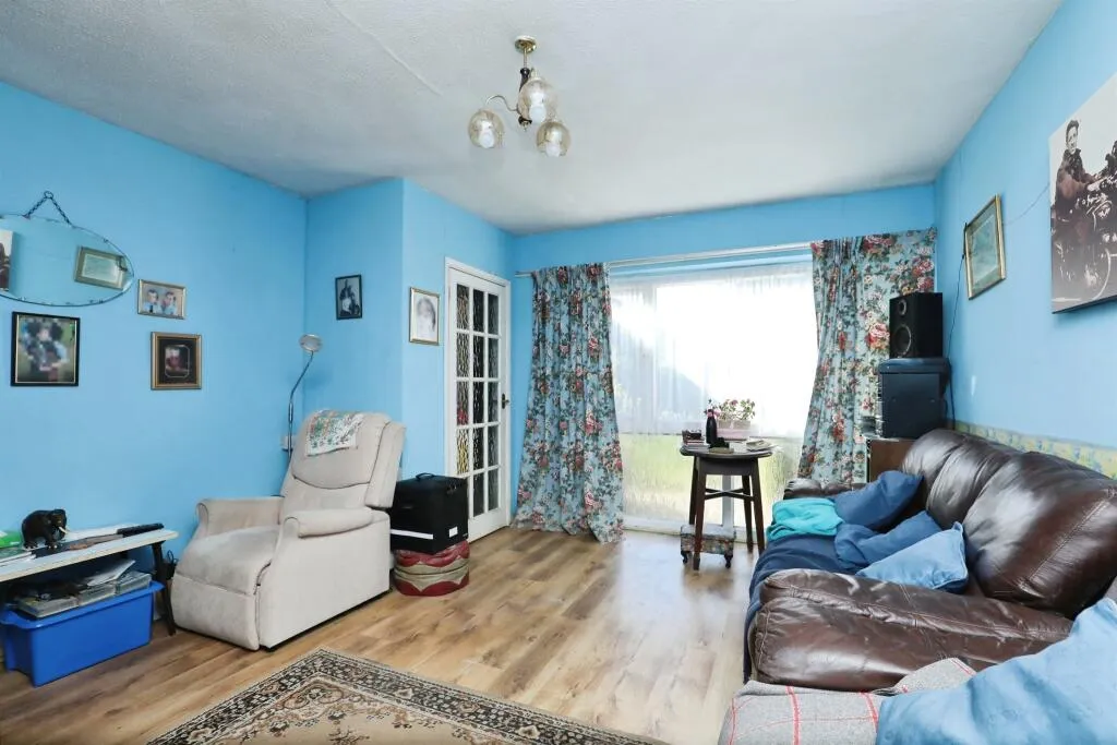 3 bed Terraced