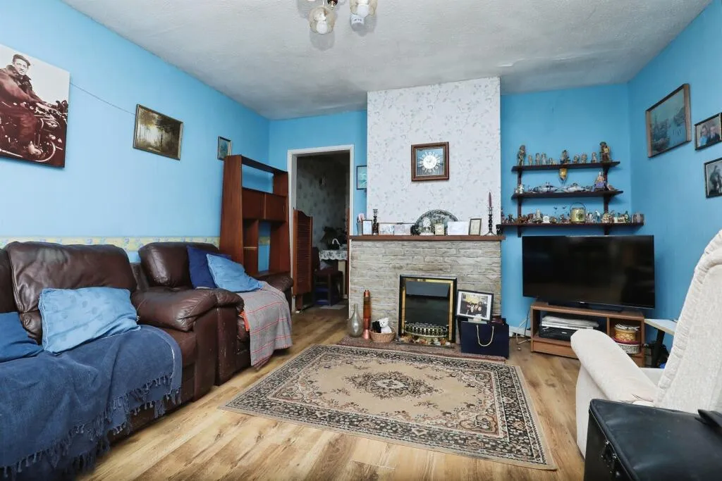 3 bed Terraced