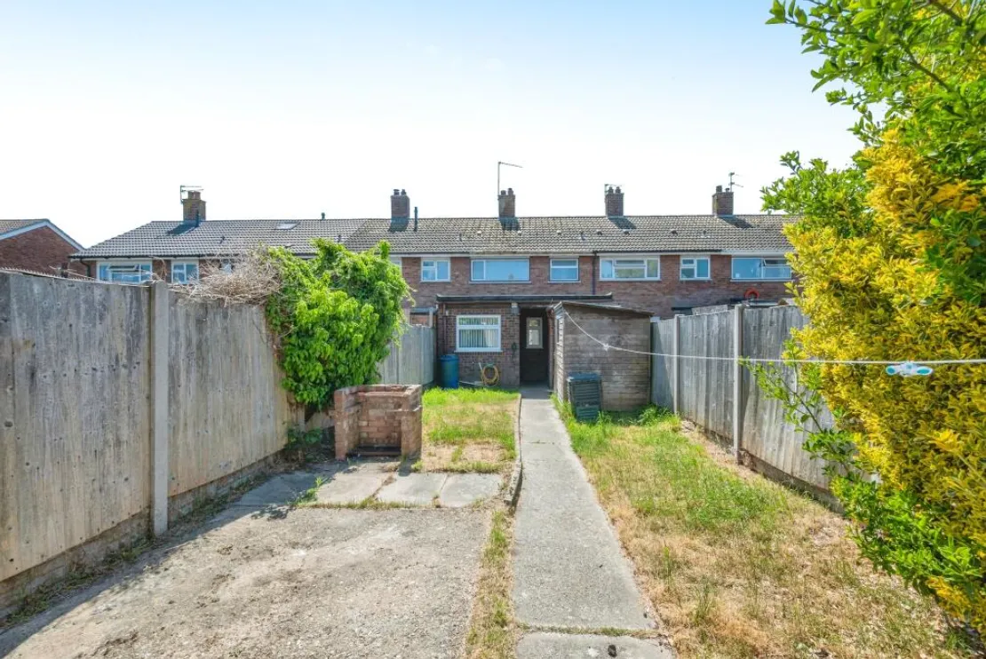 2 bed Terraced