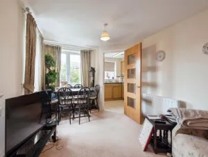 2 bed Apartment