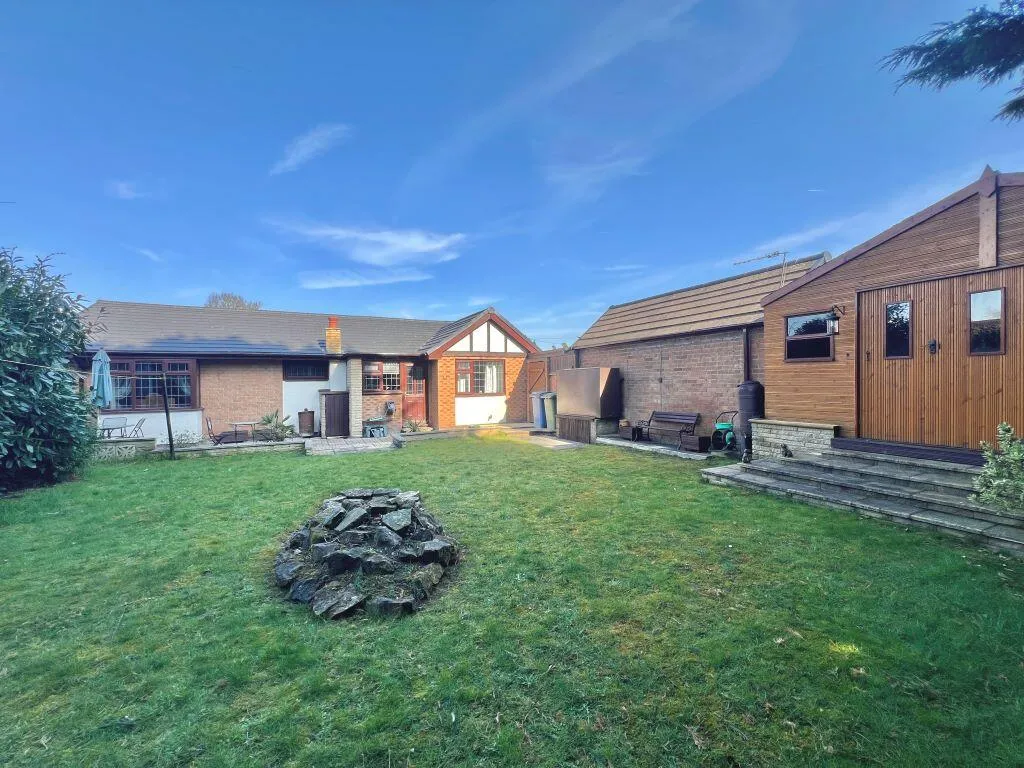 3 bed Bungalow
