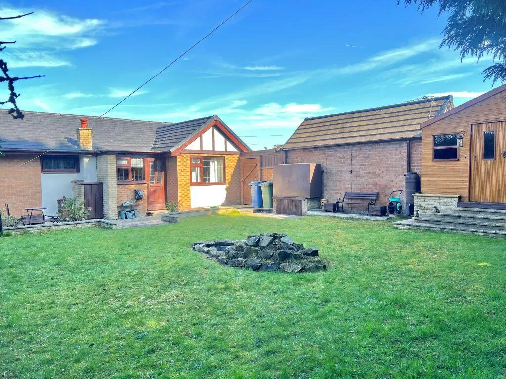 3 bed Bungalow