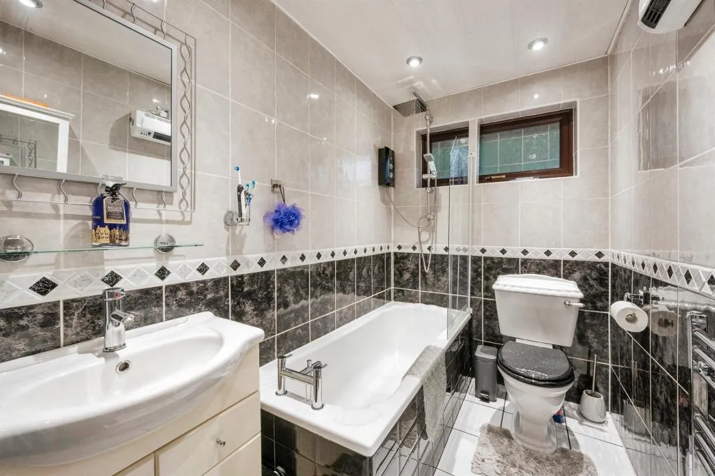 3 bed Bungalow