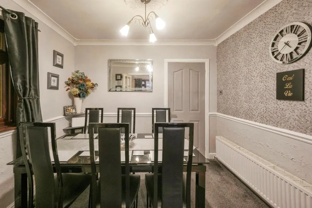 3 bed Bungalow