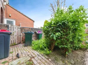 2 bed Semi-Detached