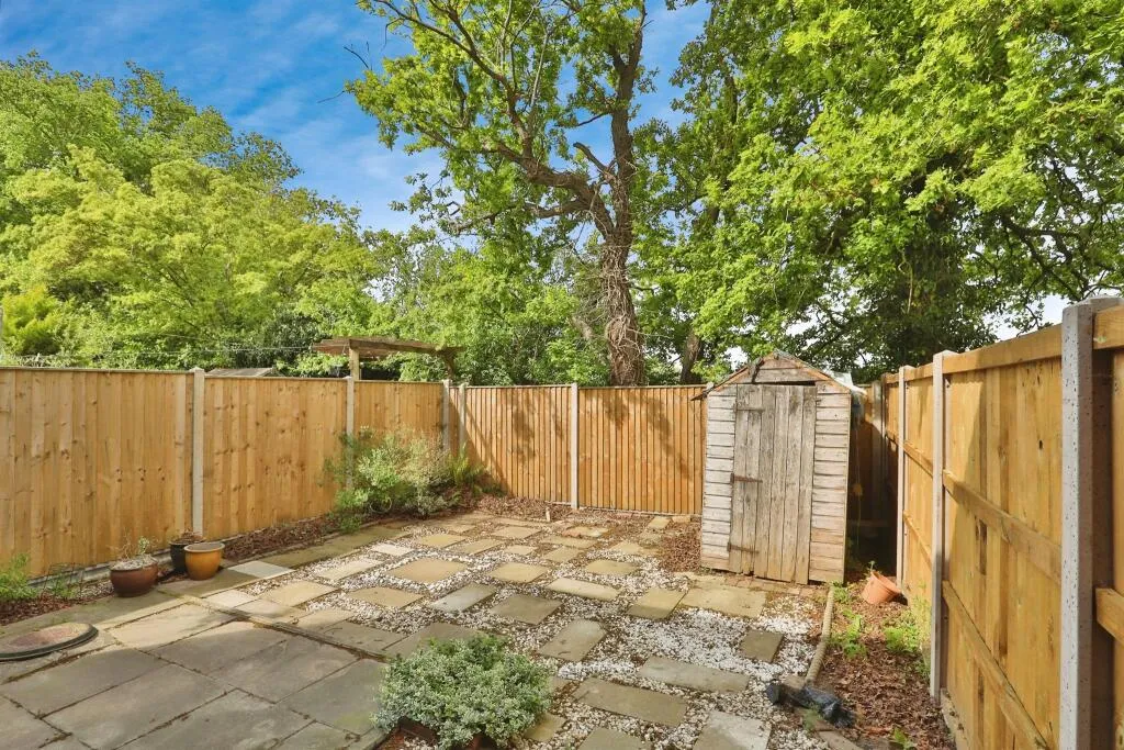 3 bed Terraced