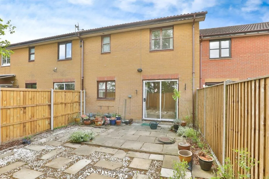 3 bed Terraced