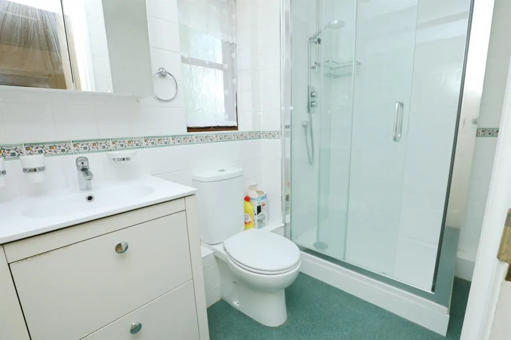 3 bed Terraced
