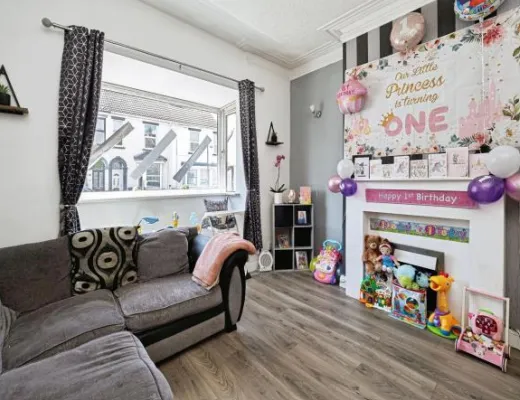 3 bed Terraced