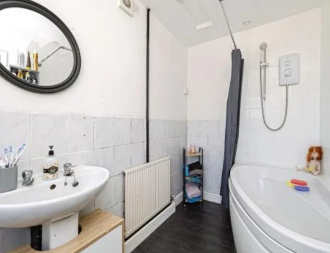 3 bed Terraced