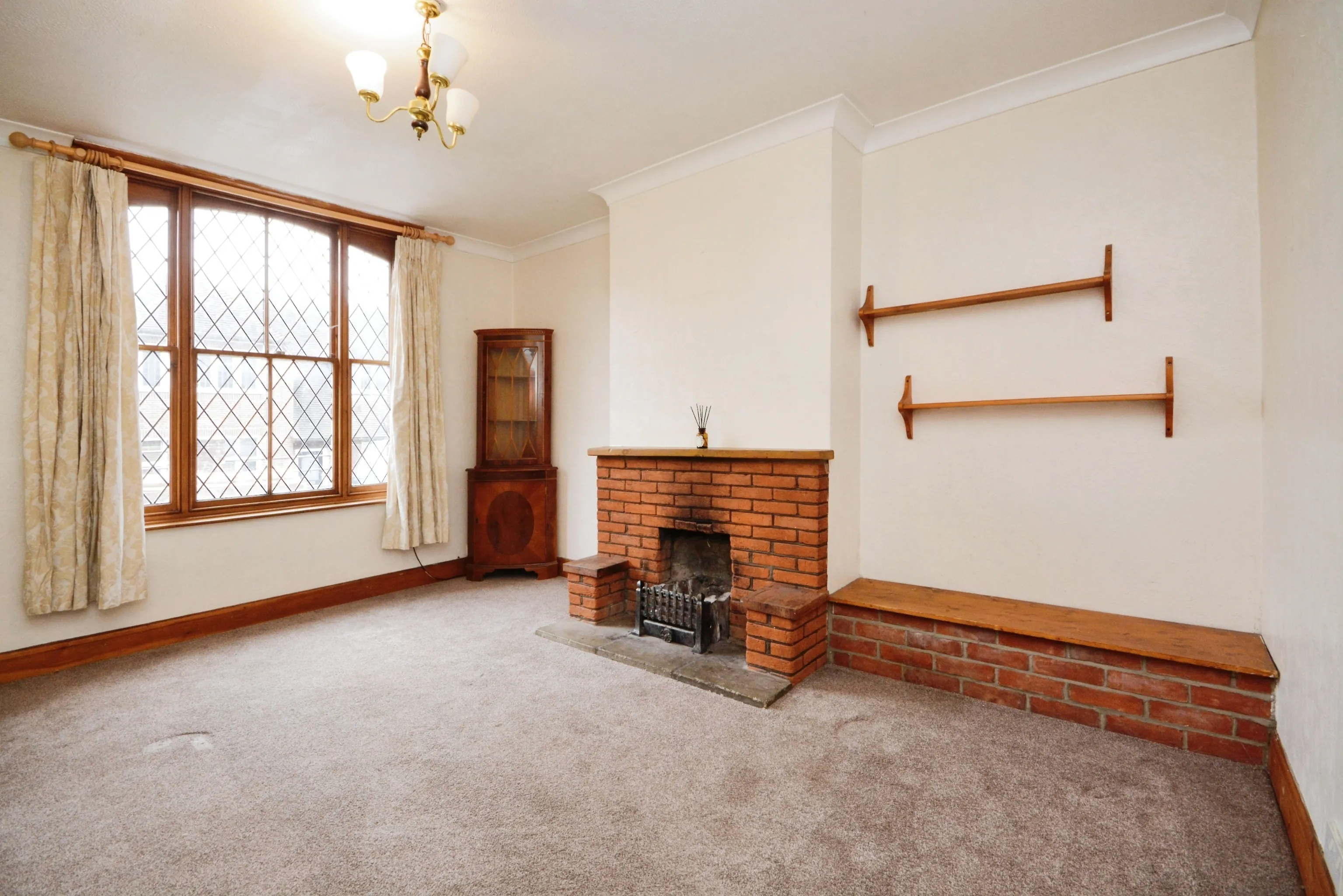 3 bed Semi-Detached