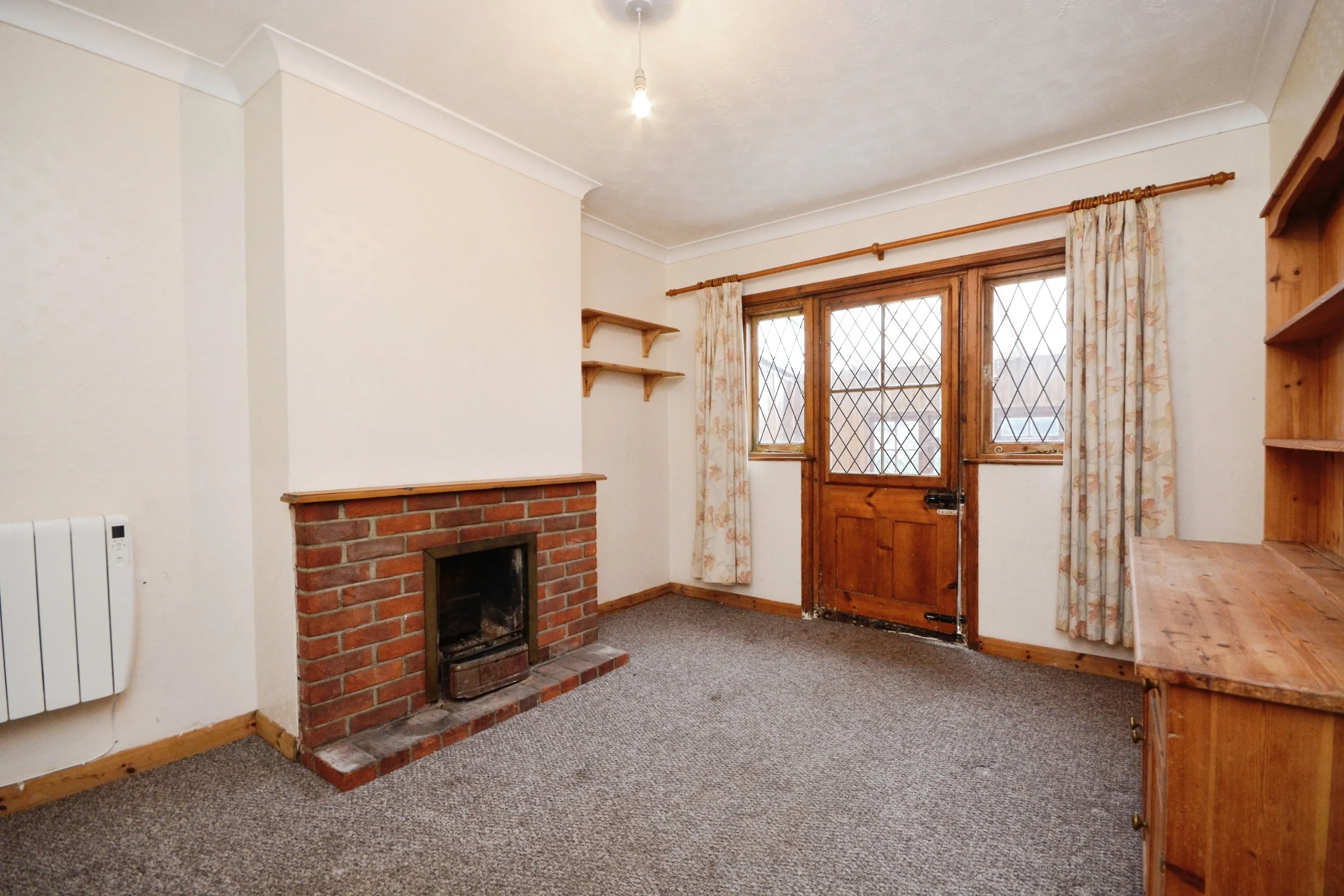3 bed Semi-Detached