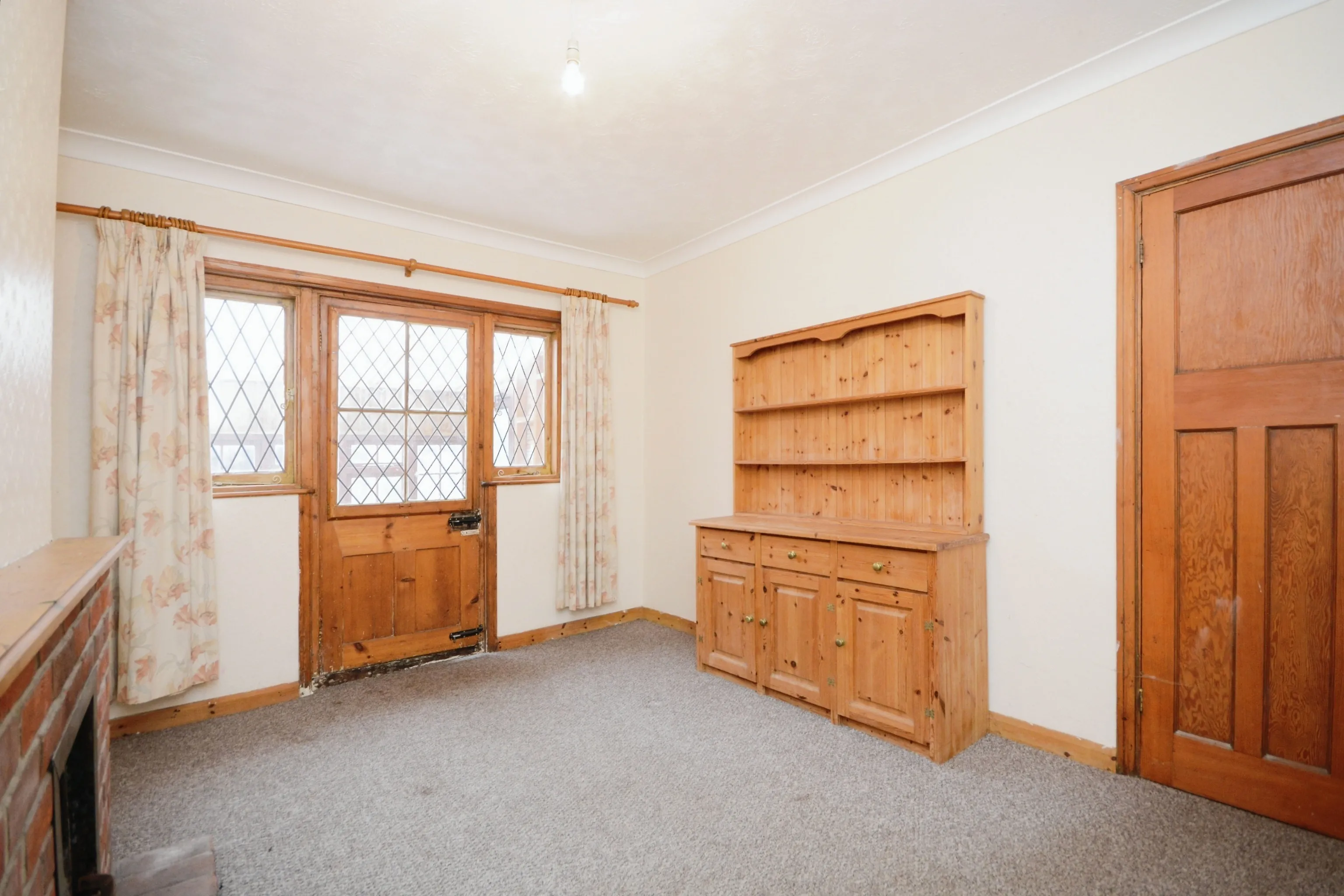 3 bed Semi-Detached