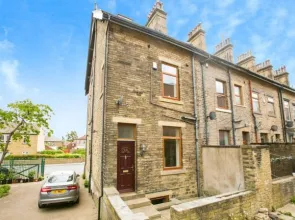 2 bed End of Terrace