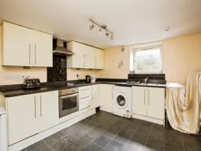 2 bed End of Terrace