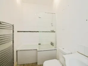 2 bed End of Terrace