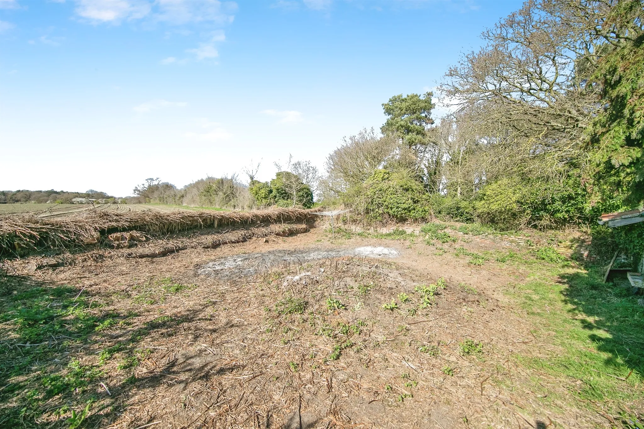 4 bed Terraced