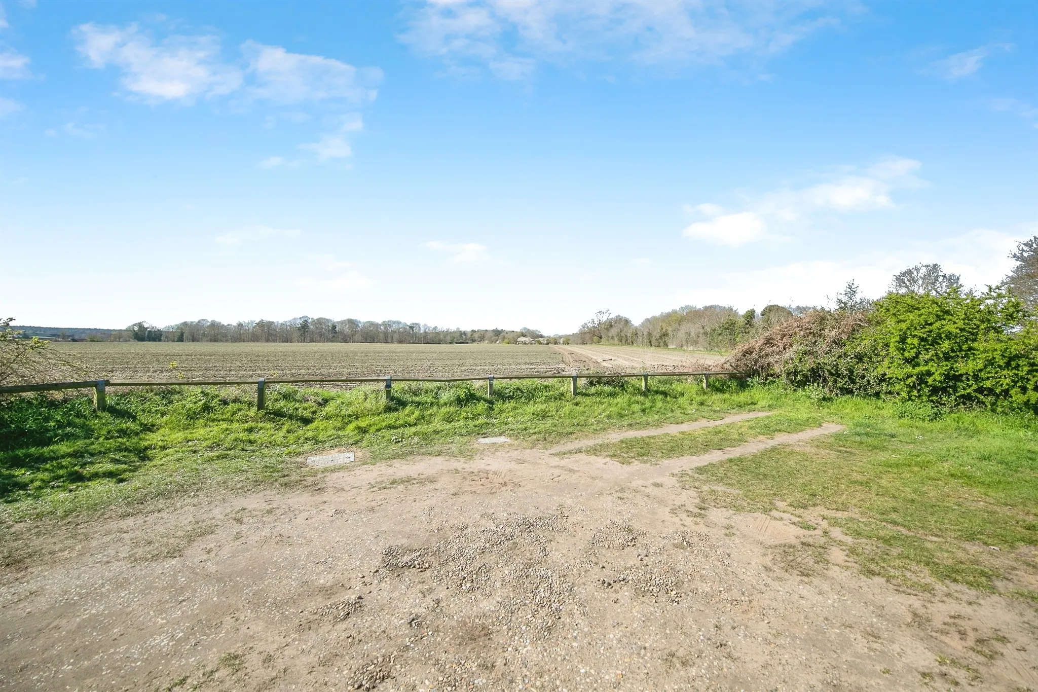 4 bed Terraced