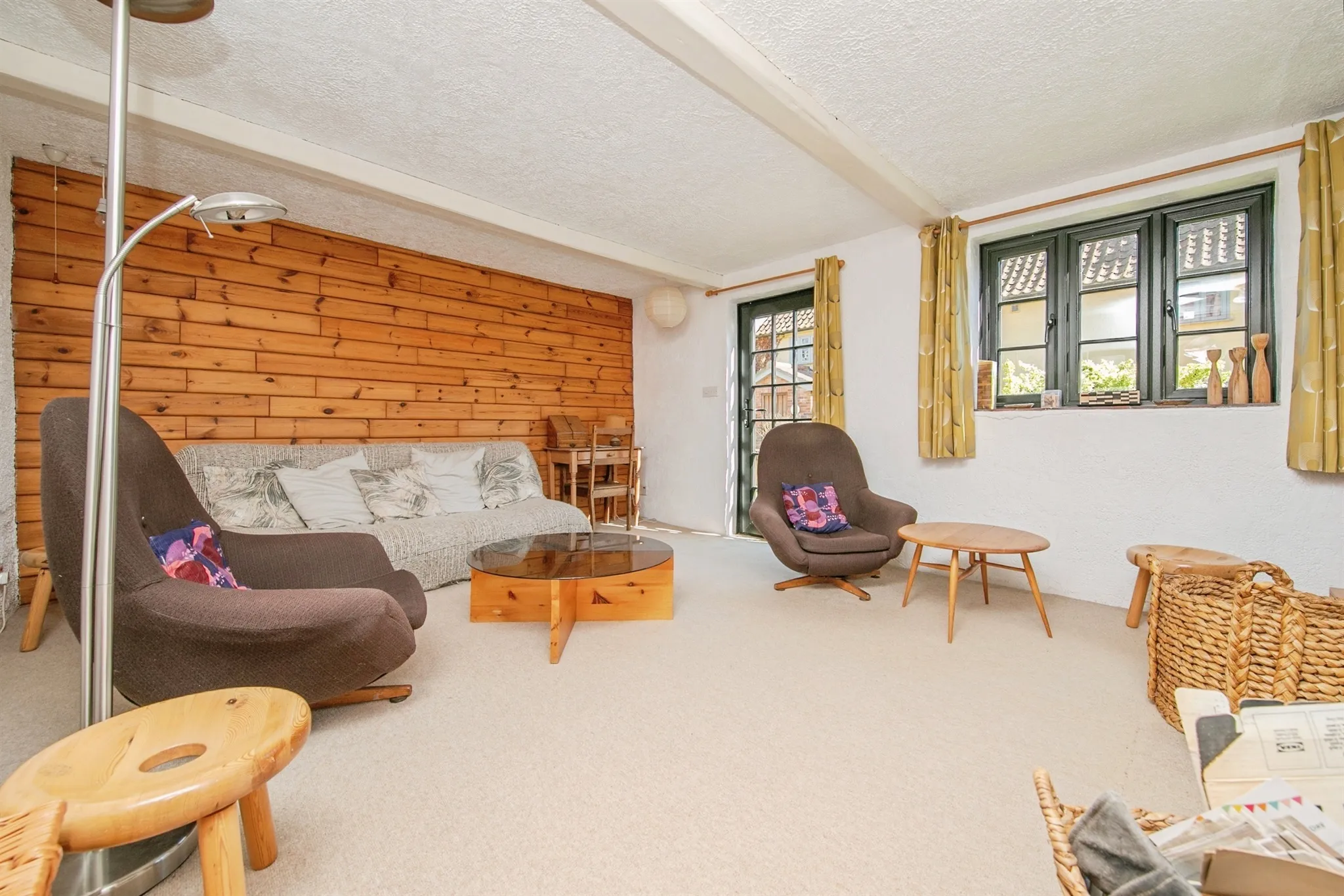 4 bed Terraced