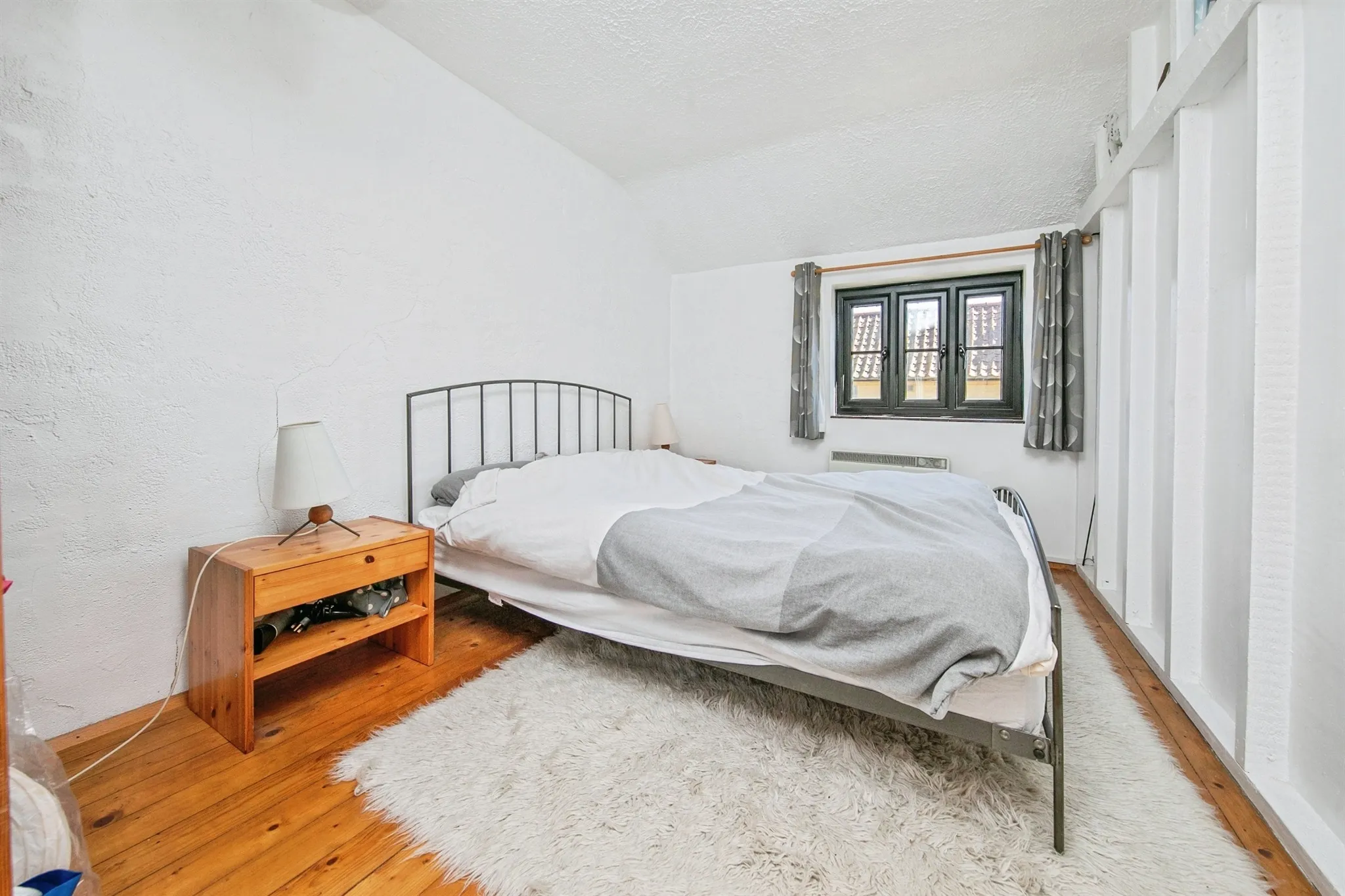 4 bed Terraced