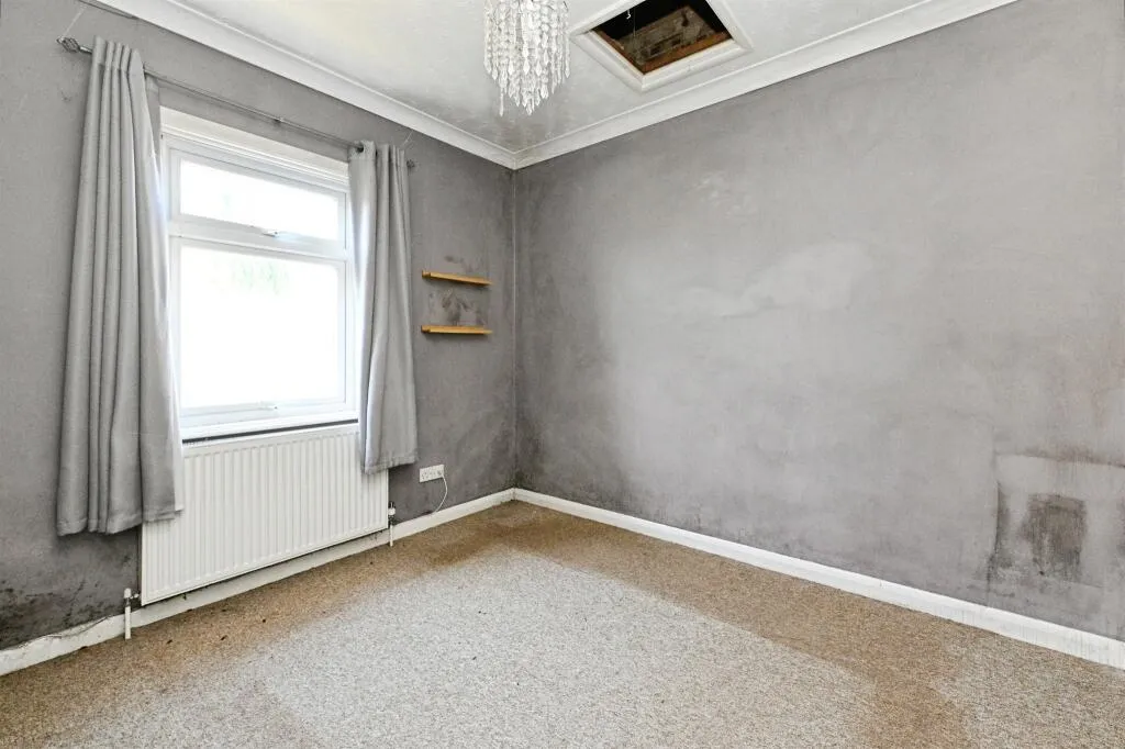 2 bed Detached Bungalow