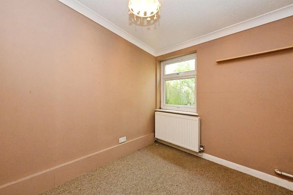 2 bed Detached Bungalow