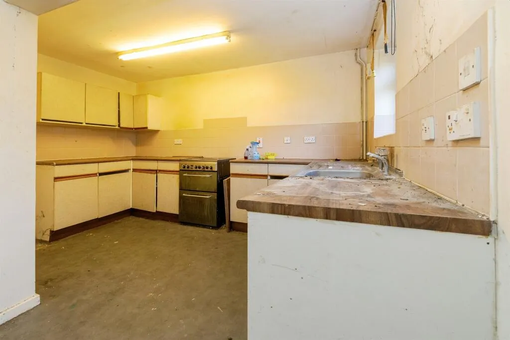 3 bed Terraced