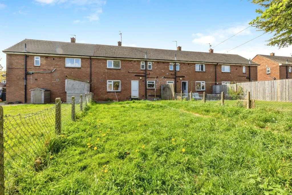 3 bed Terraced