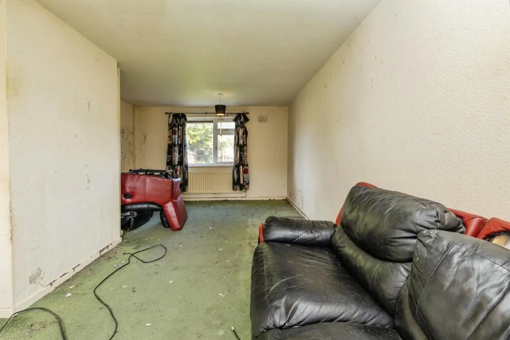 3 bed Terraced