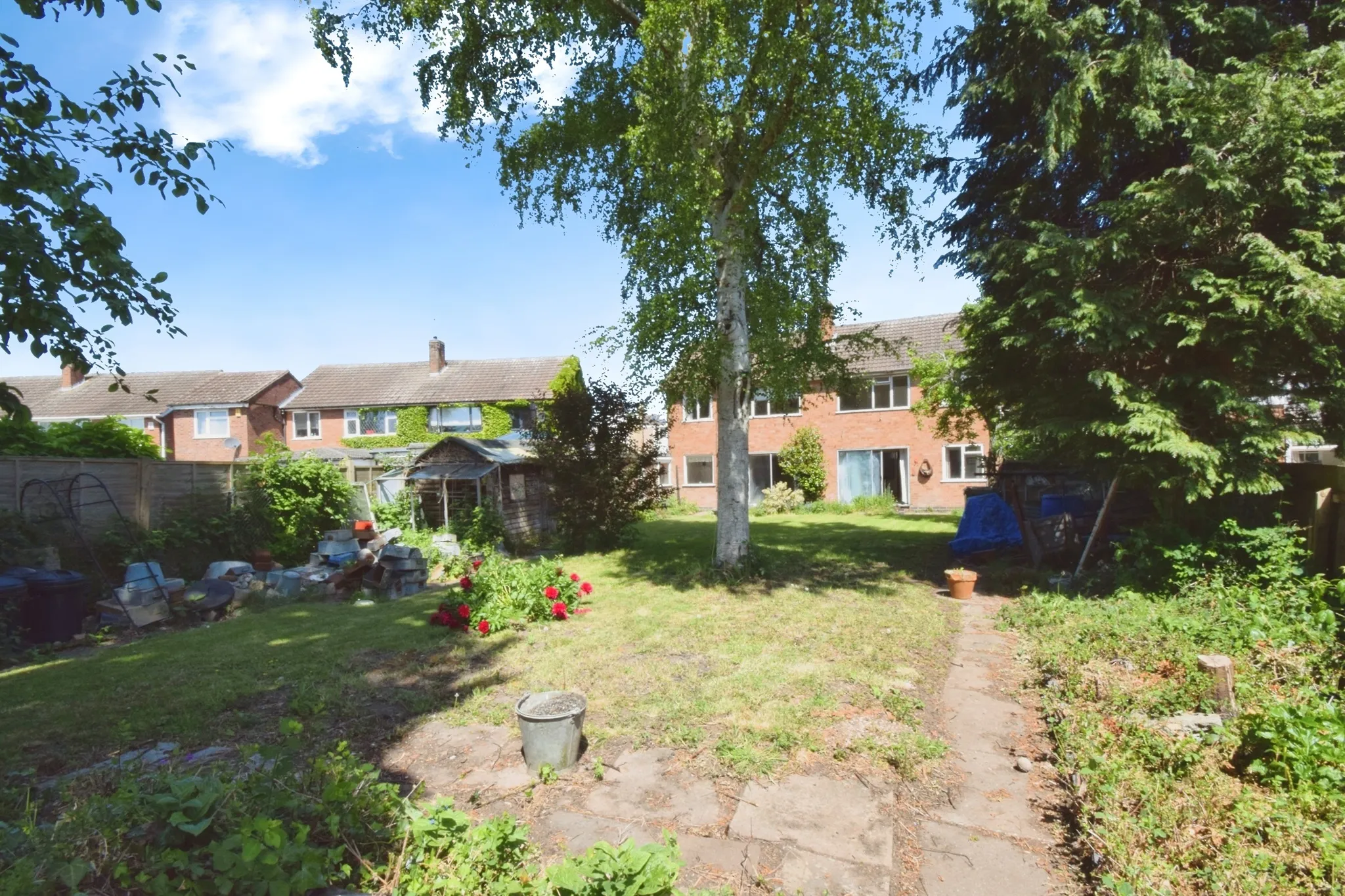 6 bed Detached