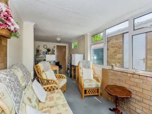 2 bed Detached Bungalow