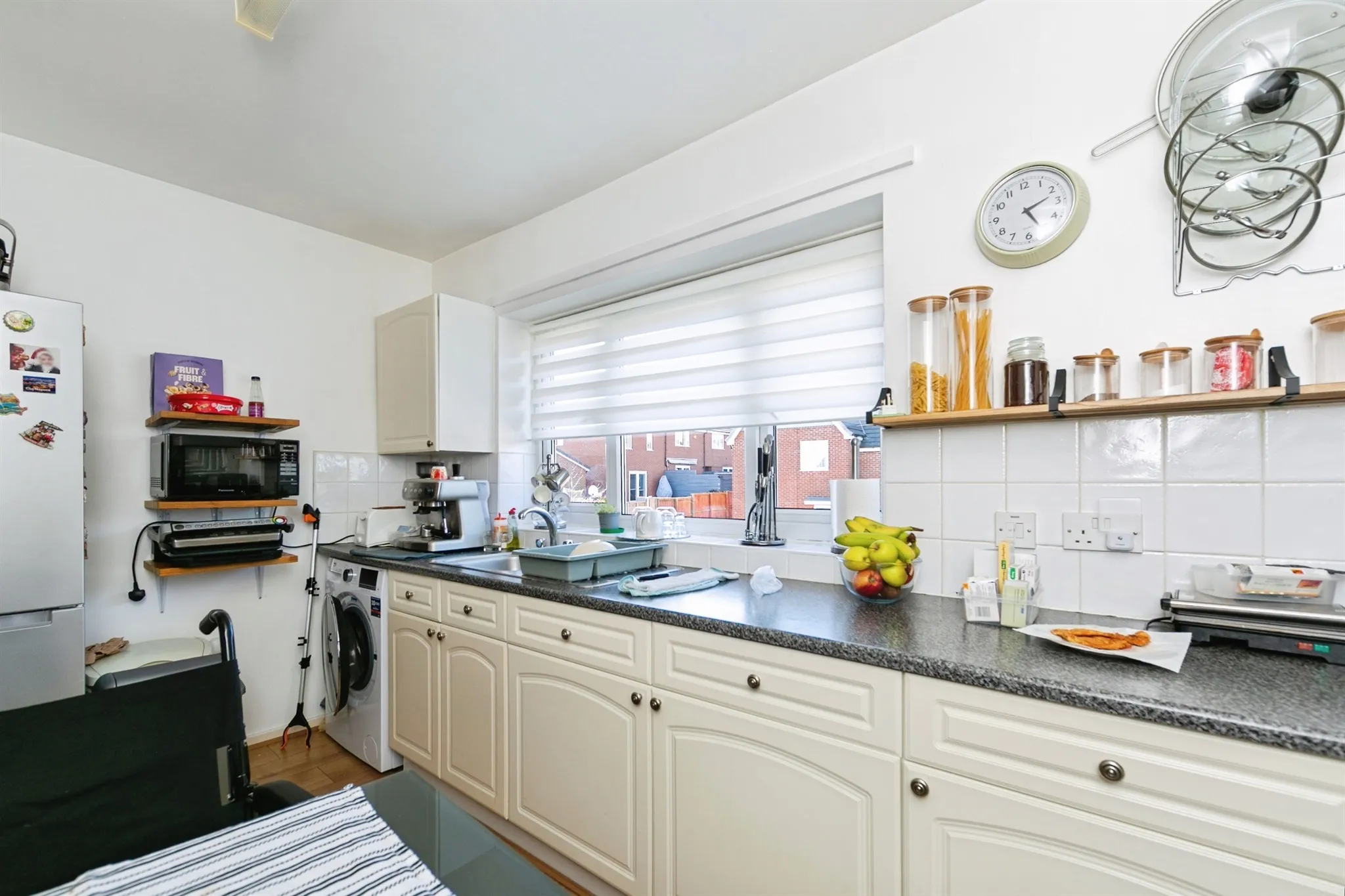 3 bed Semi-Detached