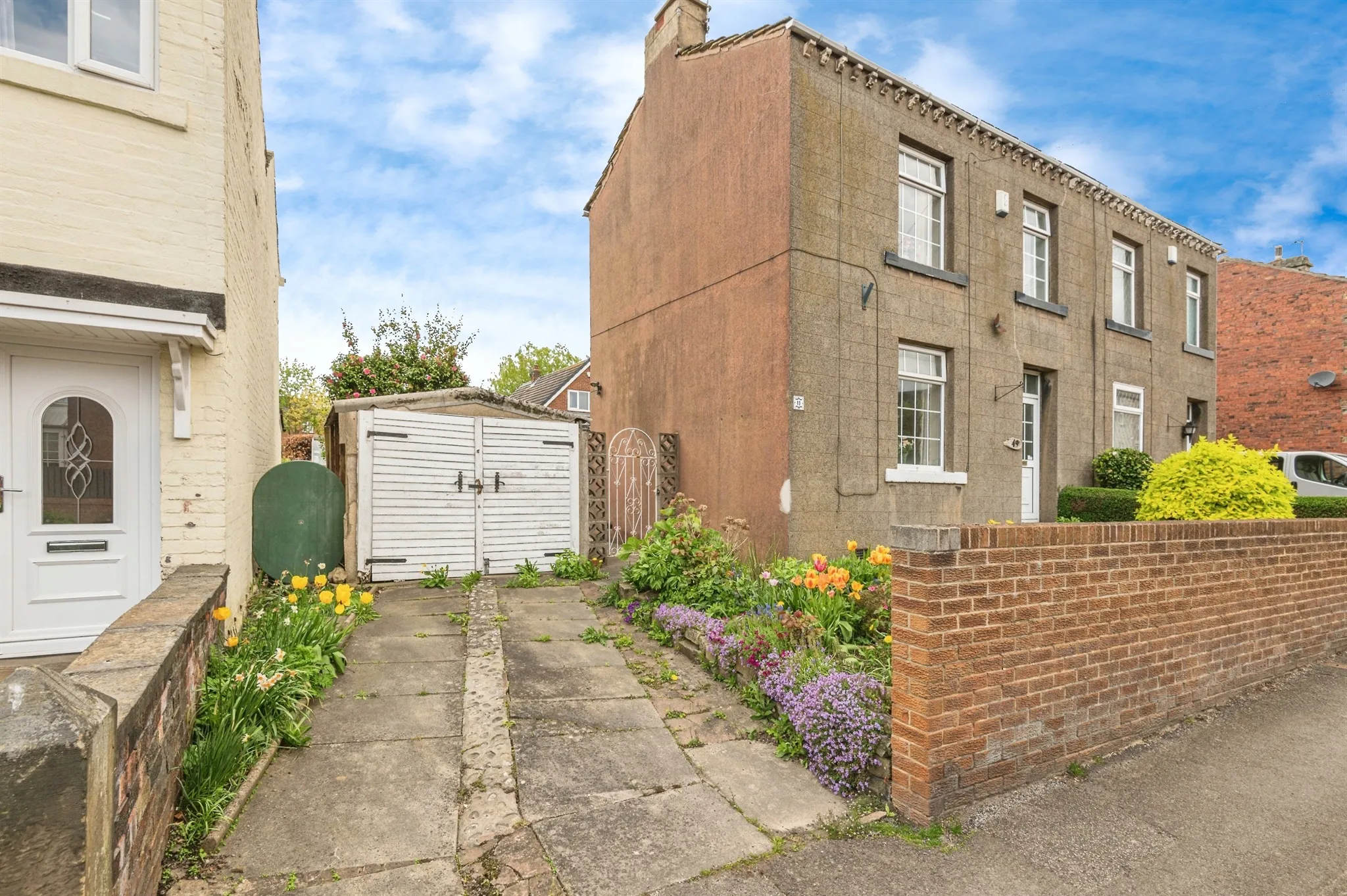 2 bed Semi-Detached