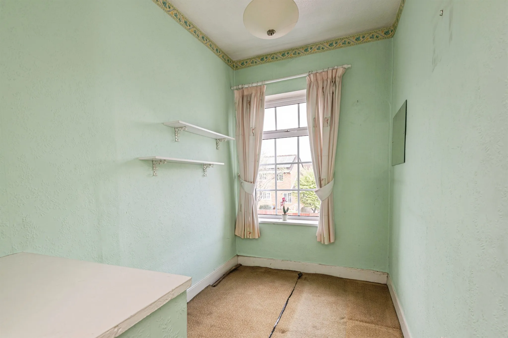 2 bed Semi-Detached