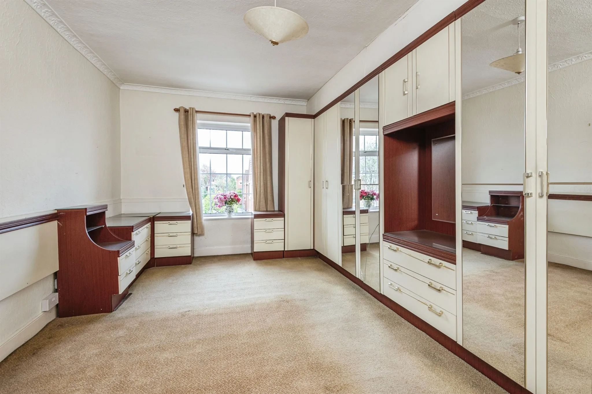 2 bed Semi-Detached