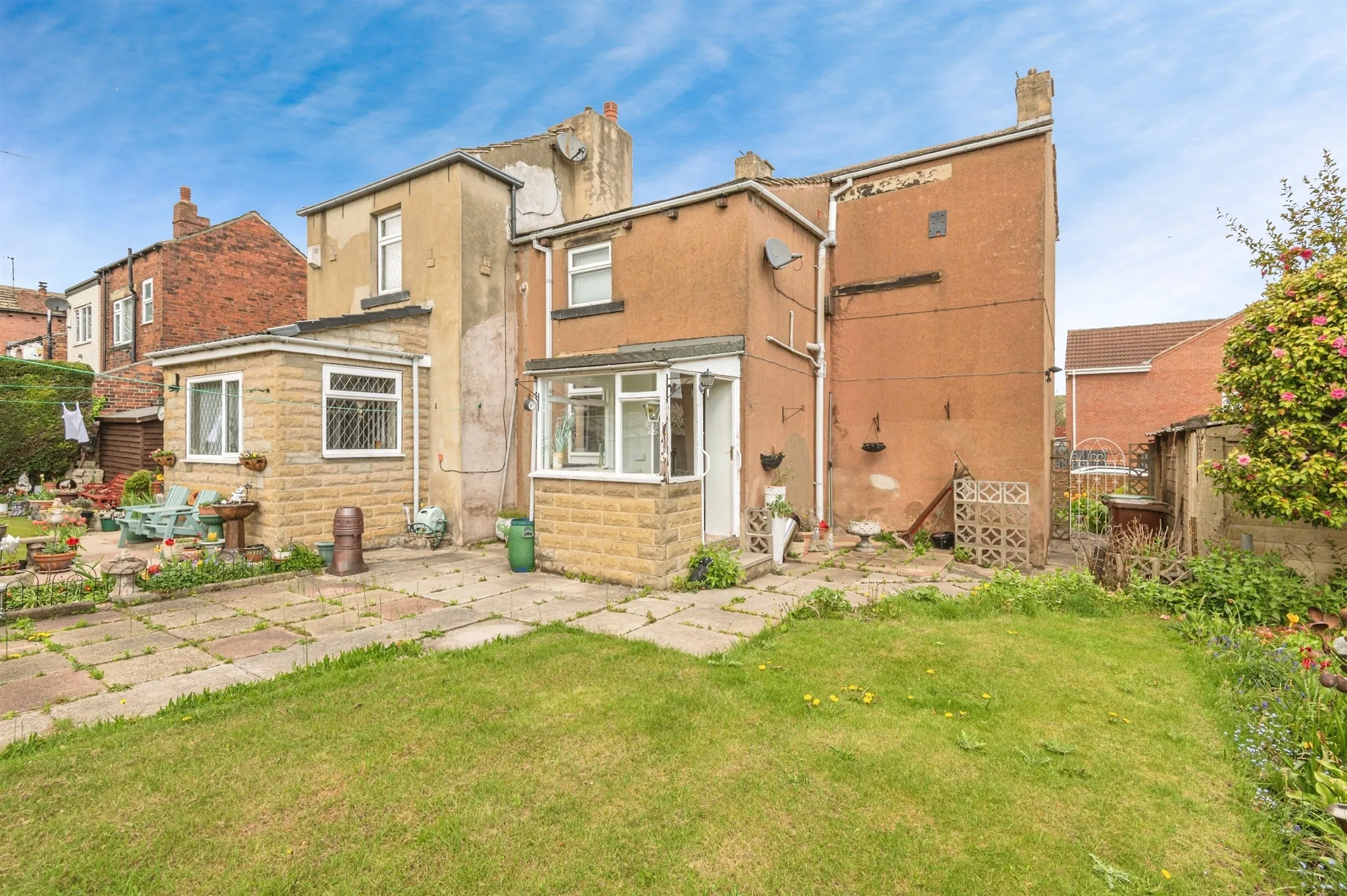 2 bed Semi-Detached