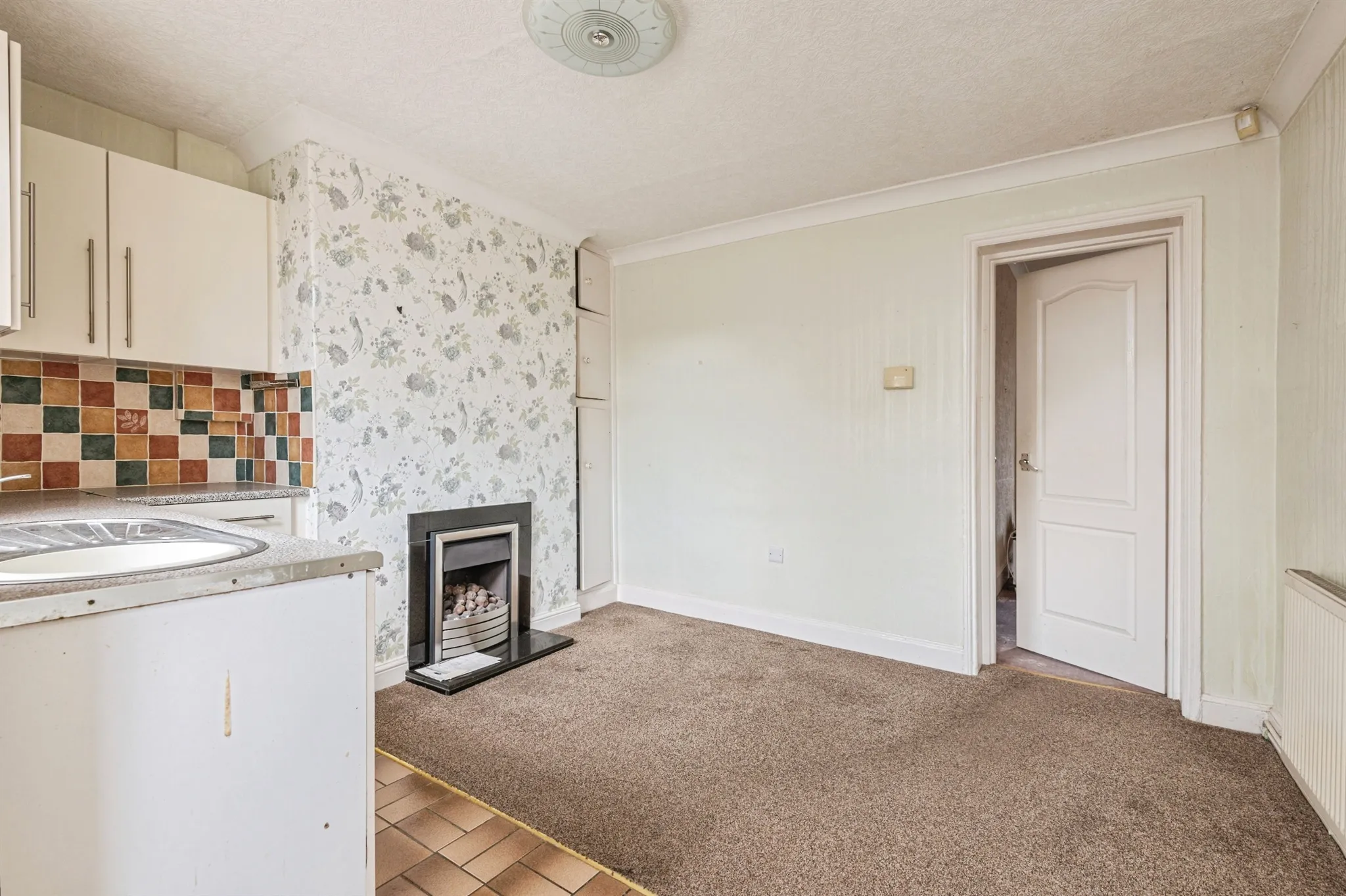 2 bed Semi-Detached