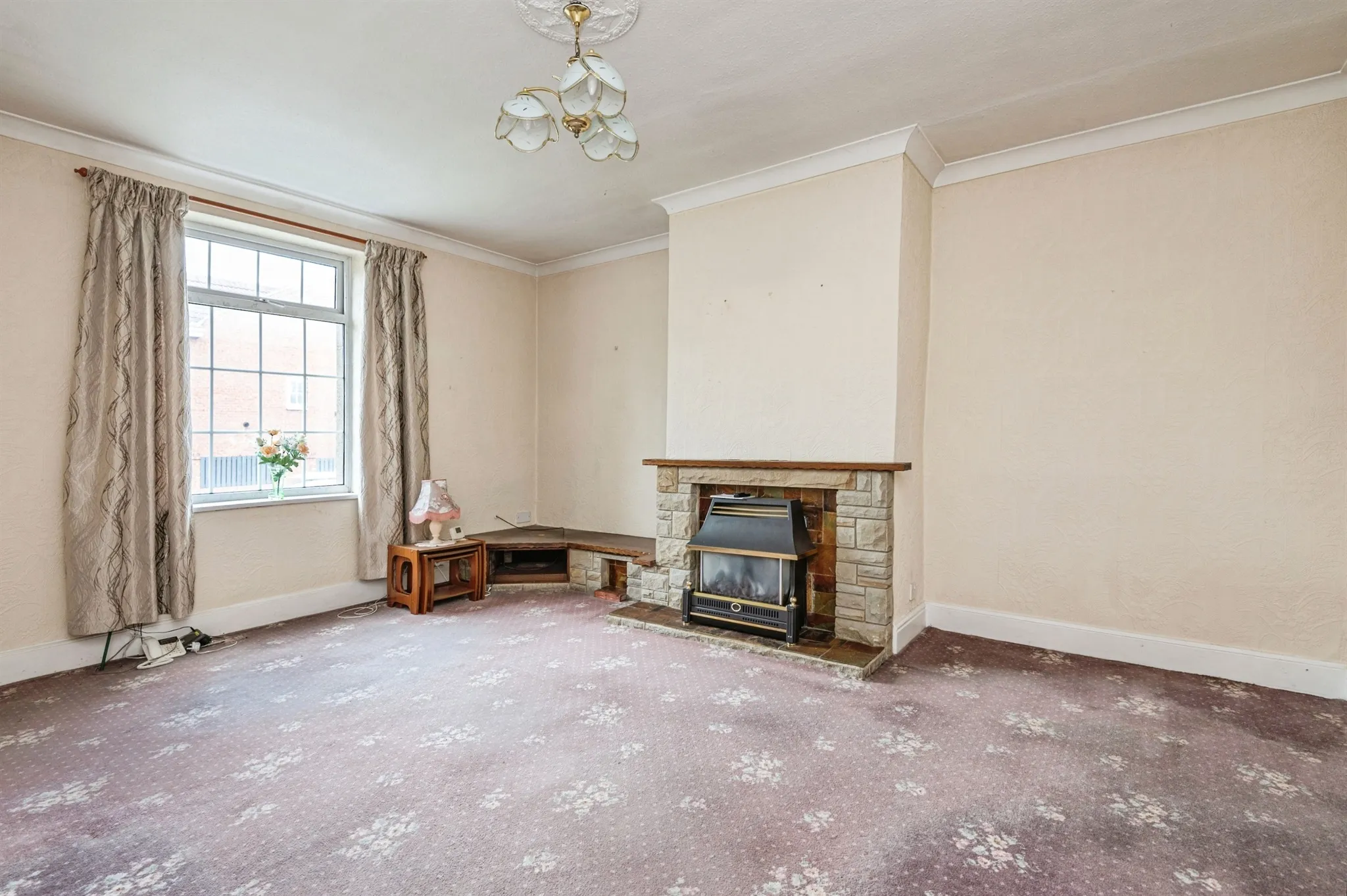 2 bed Semi-Detached