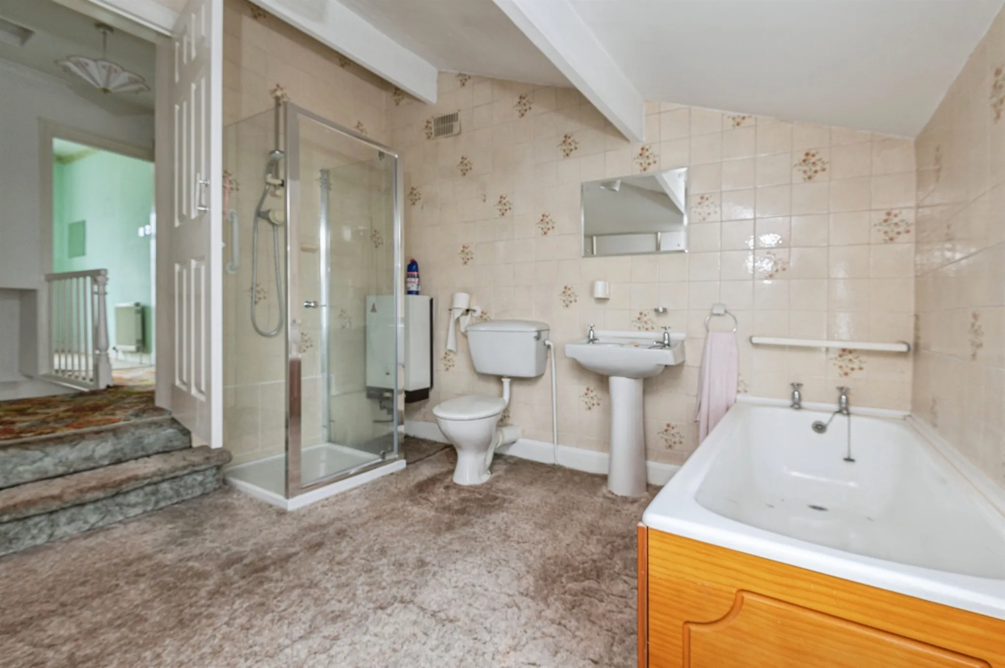 2 bed Semi-Detached