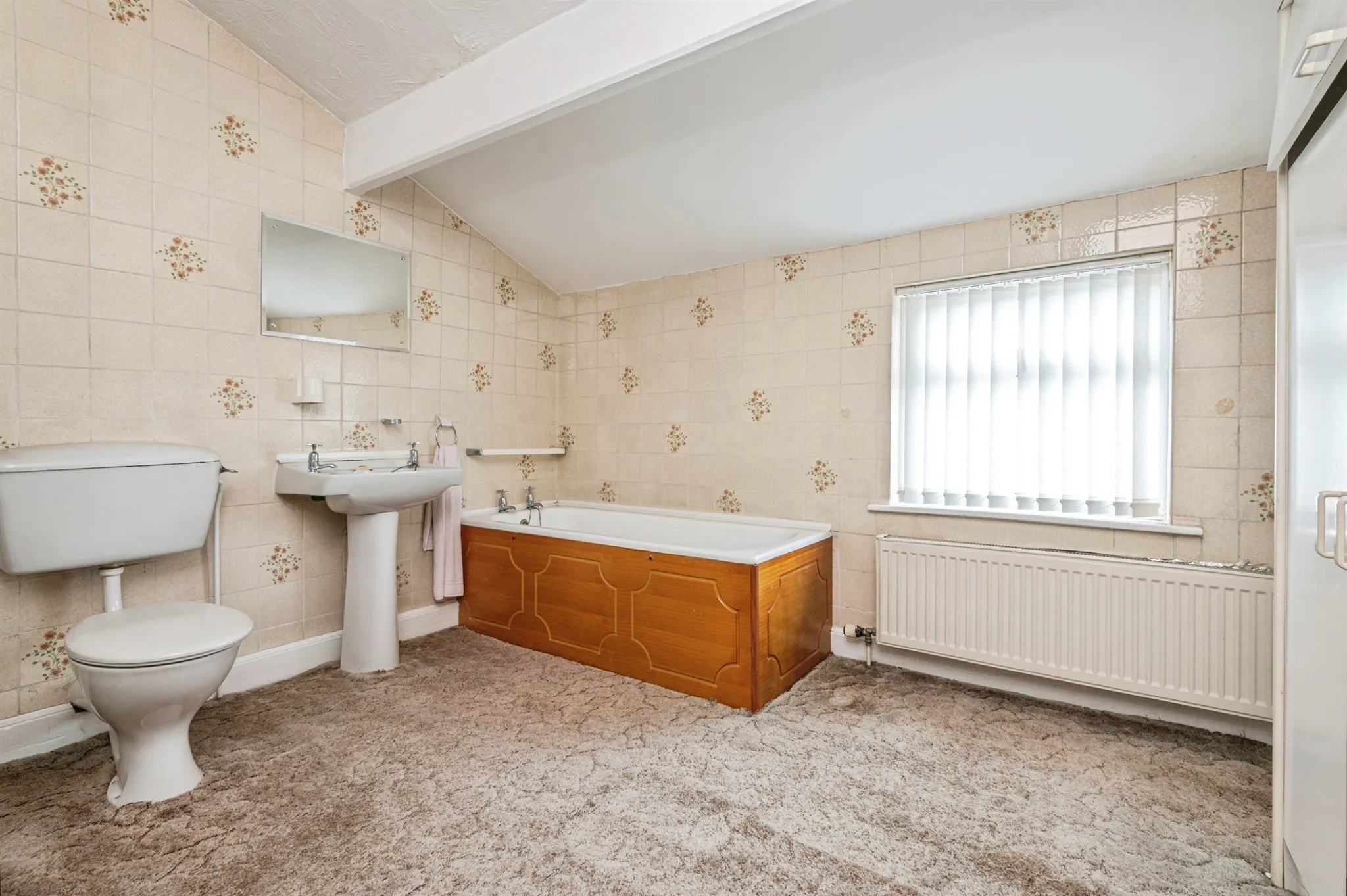 2 bed Semi-Detached