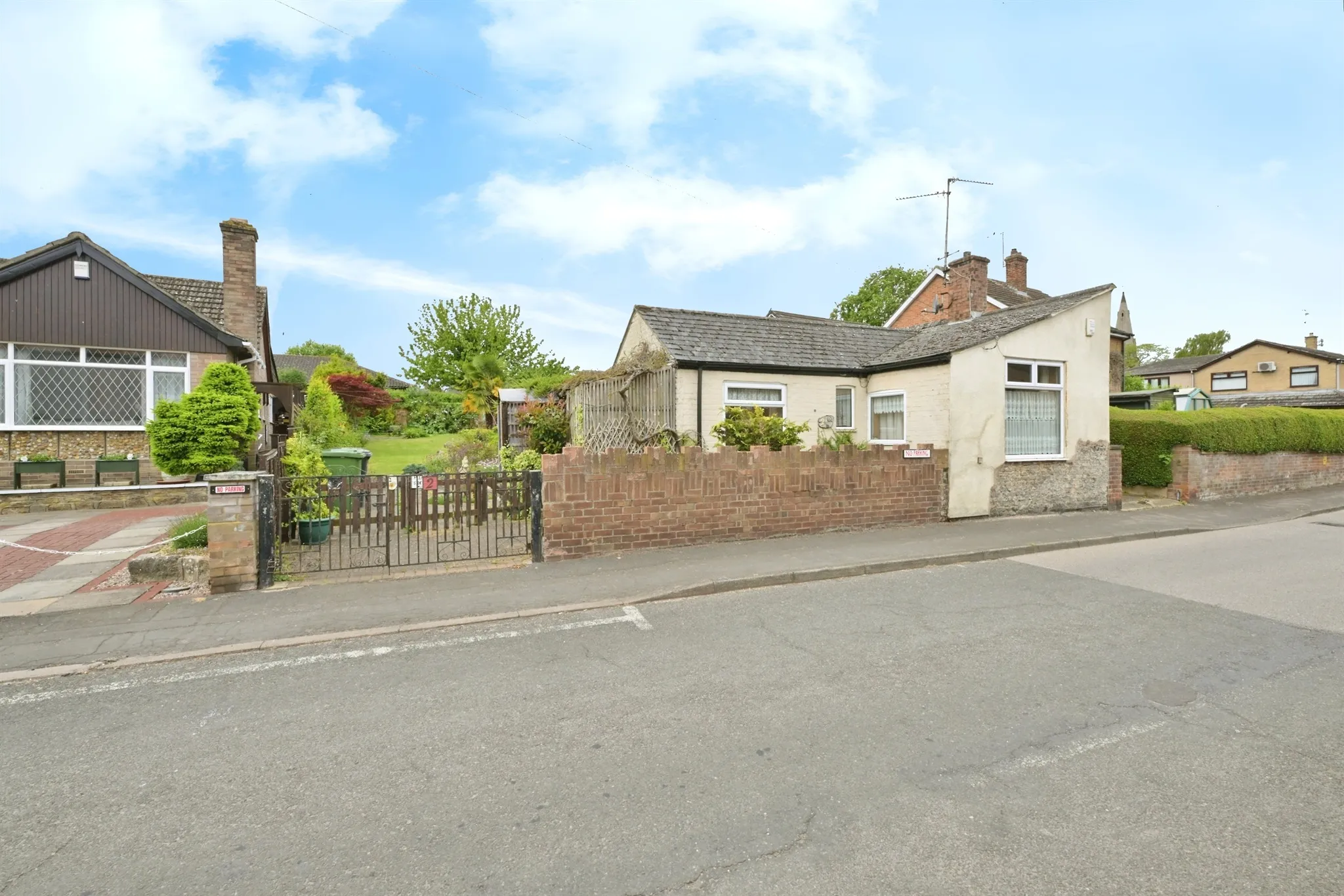 3 bed Detached Bungalow