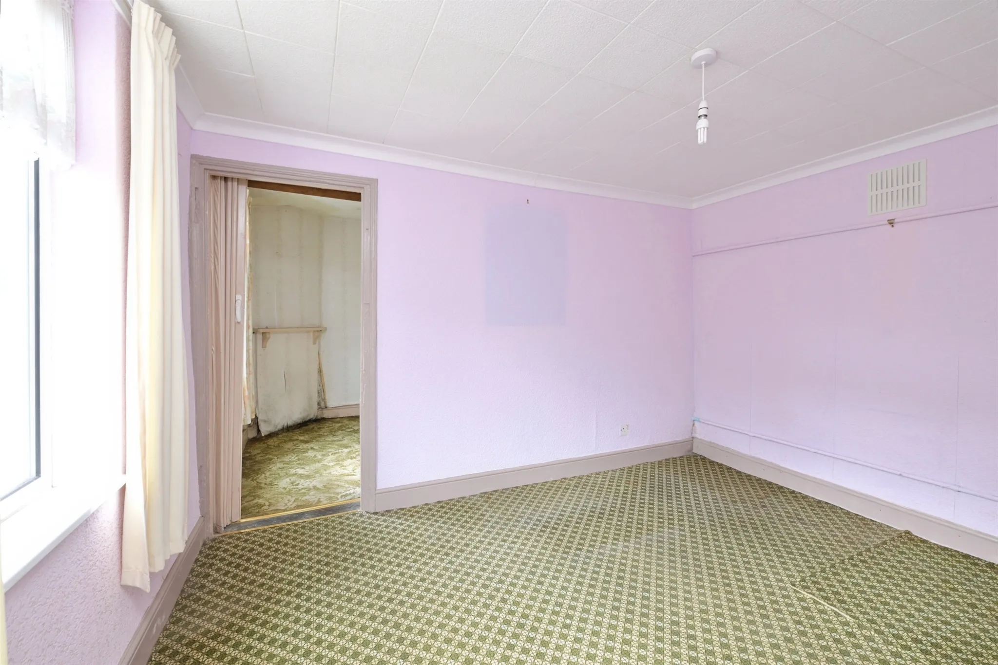 3 bed Detached Bungalow