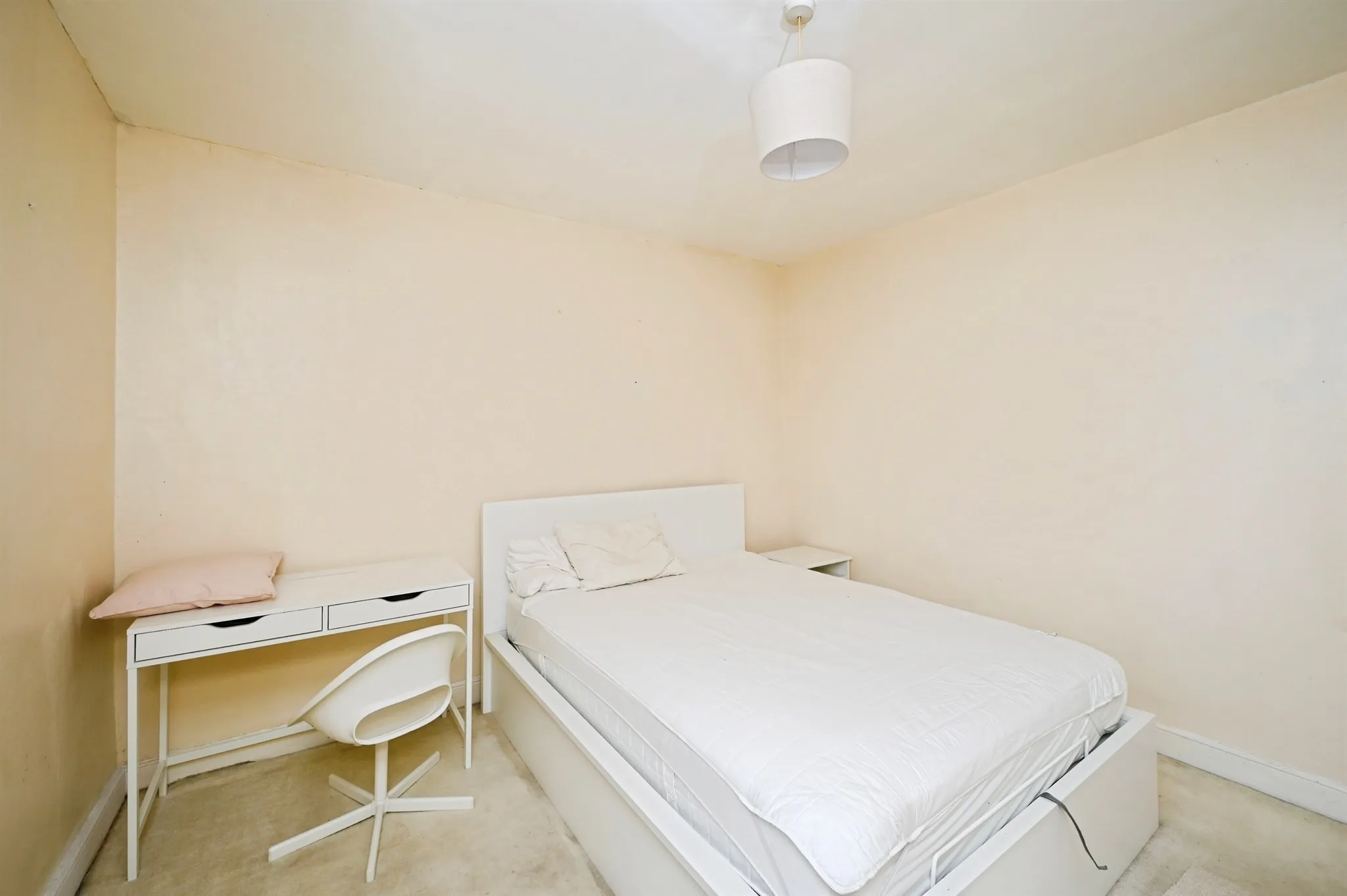 3 bed Terraced