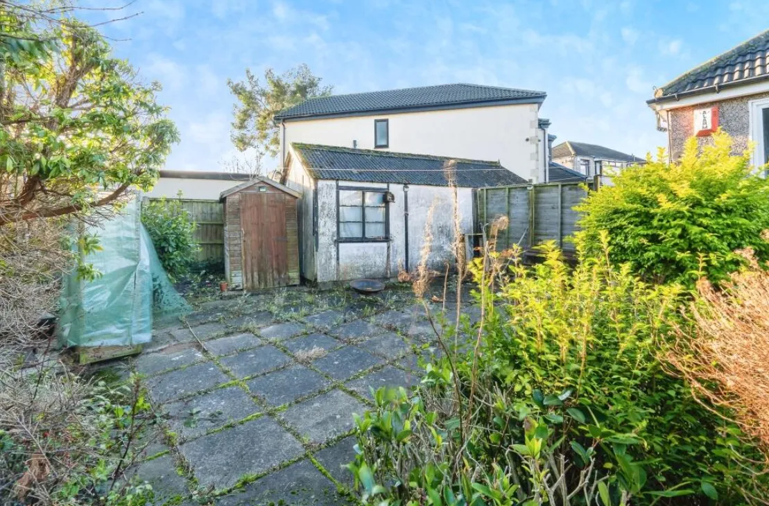 2 bed Semi-Detached Bungalow