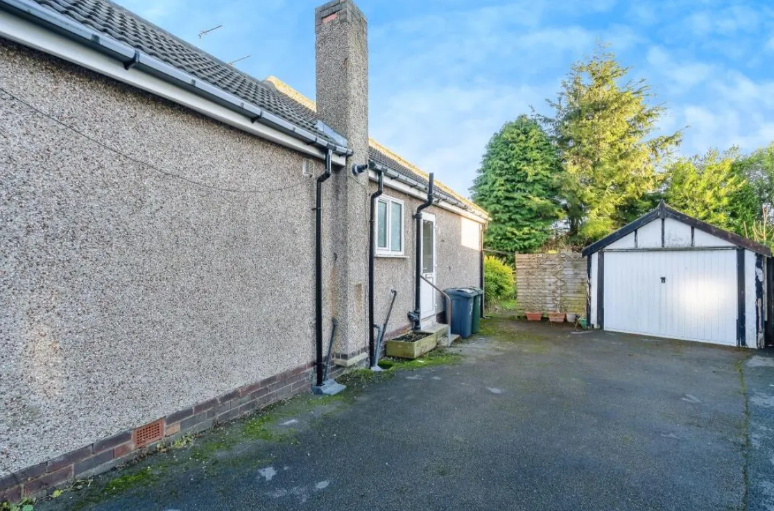 2 bed Semi-Detached Bungalow