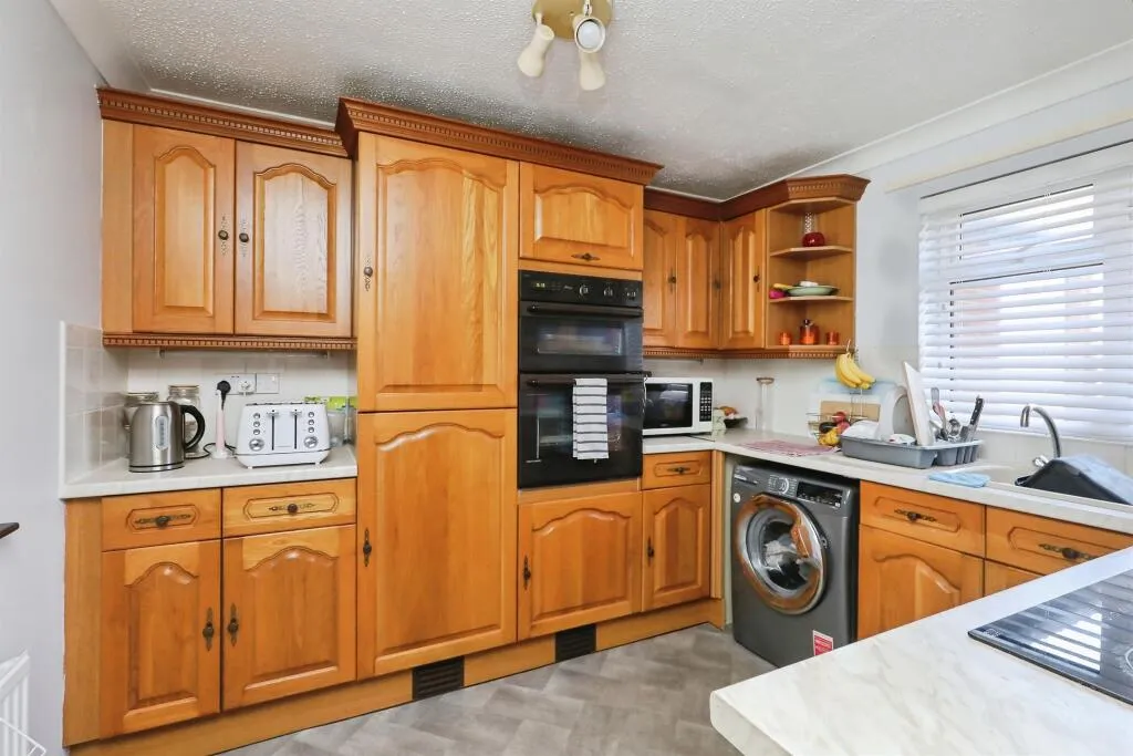 2 bed Terraced
