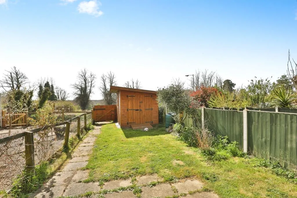 2 bed Terraced