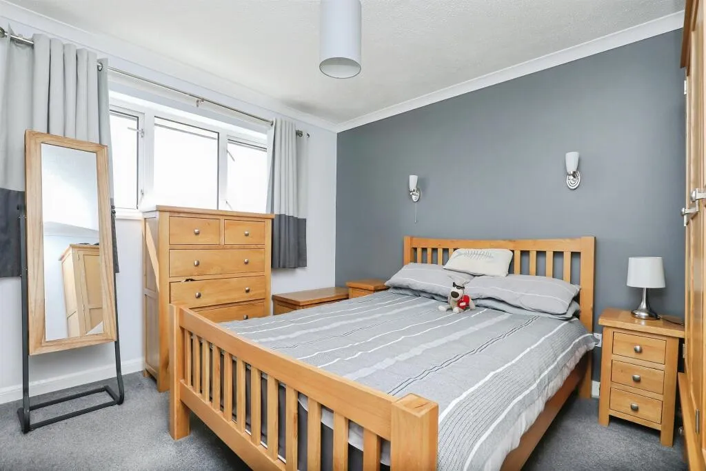 2 bed Terraced