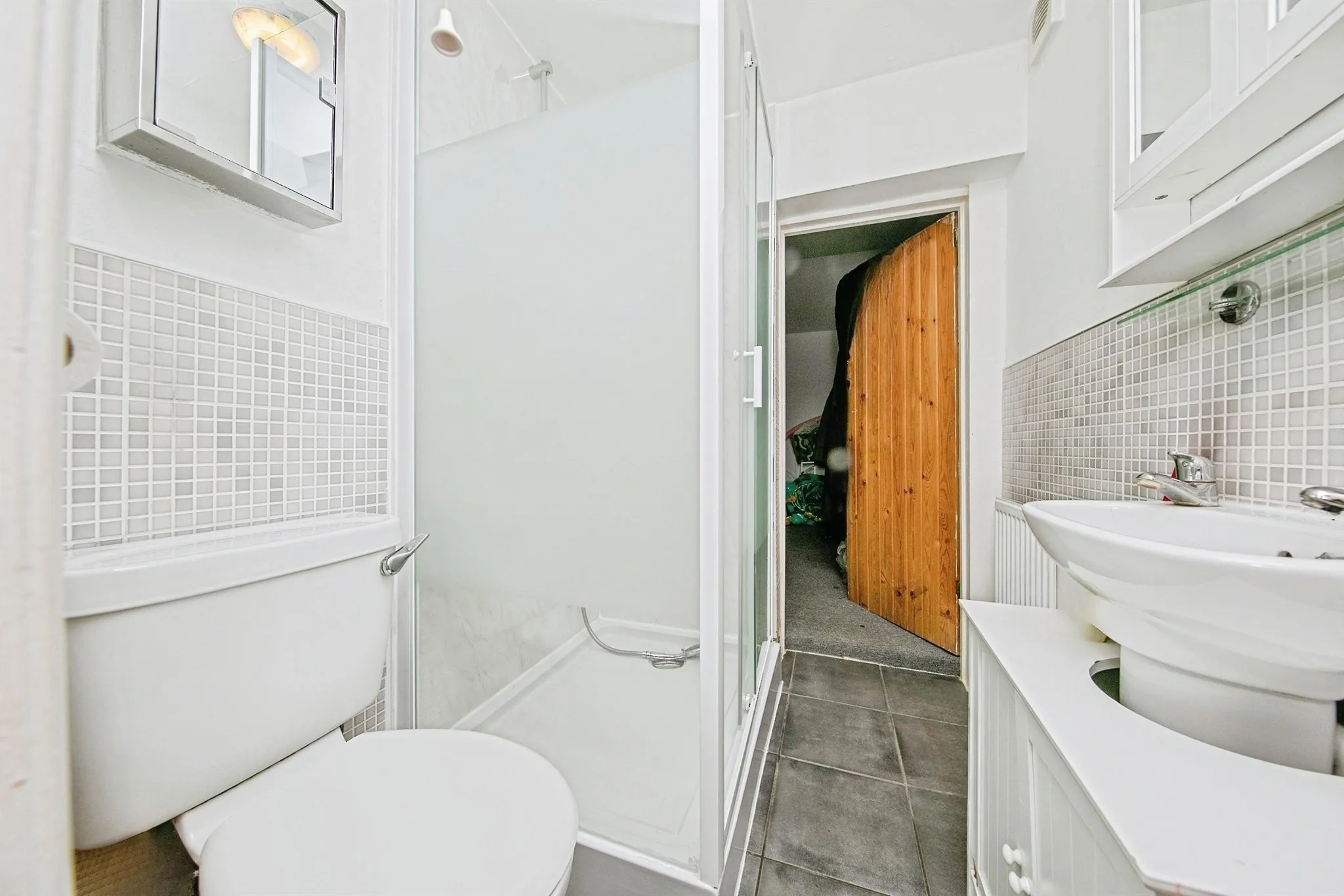 2 bed Maisonette