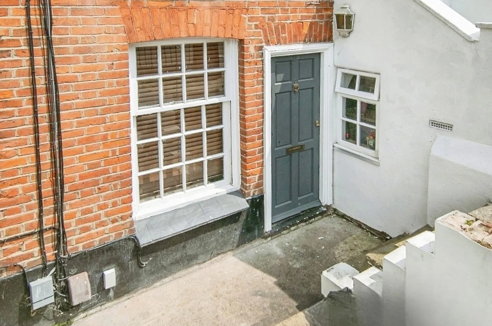 2 bed Maisonette